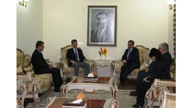 Hawrmami and Conde discuss the political project of Kurdistan and Barzani's visit to Baghdad