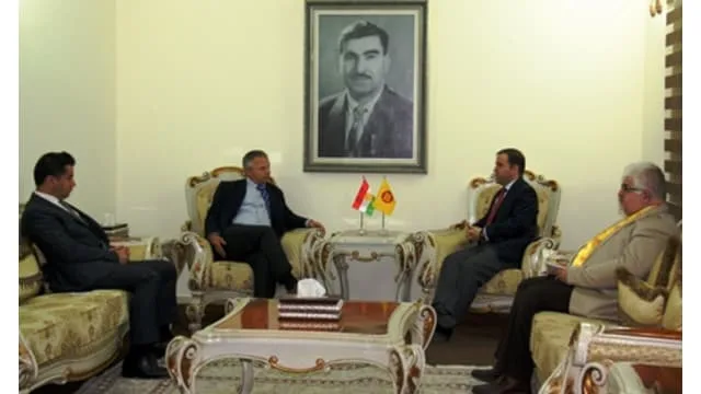 مسؤول العلاقات الخارجية للحزب الديمقراطي الكوردستاني و نائب رئيس كتلة الليبرالين الديمقراطين  في البرلمان الاوروبي يبحثان العلاقات الثانية بين  الاتحاد الاوروبي و كوردستان