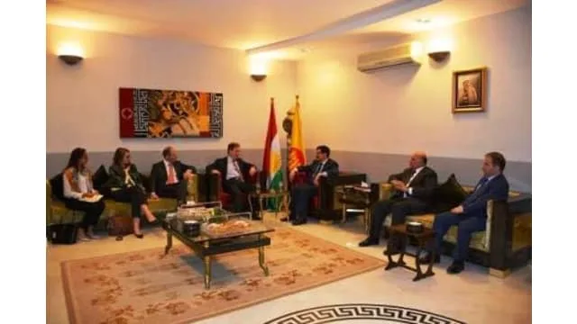 ميراني يناقش الاوضاع السياسية والعسكرية الراهنة في كوردستان مع السفير البريطاني