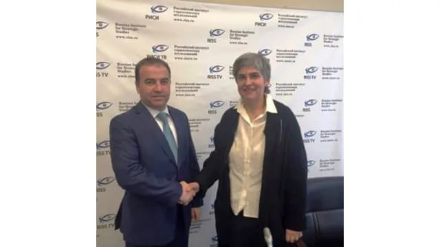 Hawrami and Suponina discuss Kurdish issues