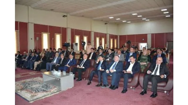 Hoshyar Siwaily, Head of the Foreign Relations Office attended a seminar at Salahaddin University.