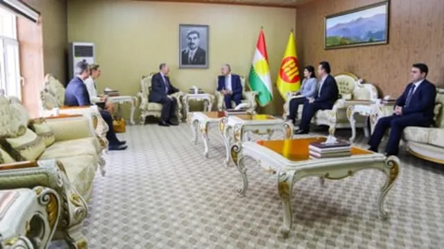 The new British Consul General in Erbil visits the KDP-FRO in Pirmam