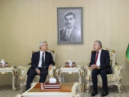 United Kingdom Consul General  Ambassador James Thornton Visits Kurdistan democratic Party Foreign Relations Office