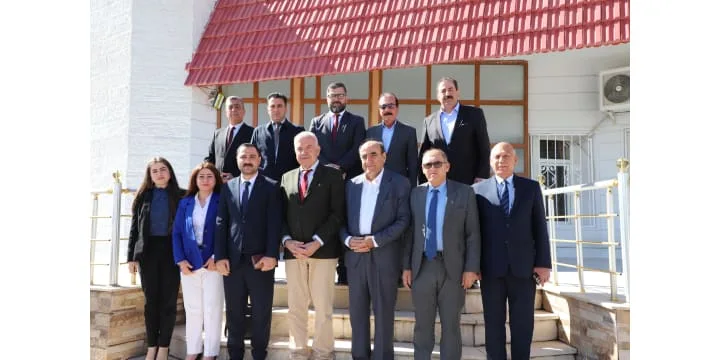A delegation from the Kurdish National Council in Syria (ENKS) visited the Foreign Relations Office of the Kurdistan Democratic Party (KDP).